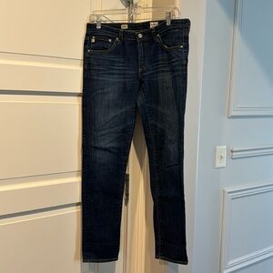 AG stilt skinny jean size 29R